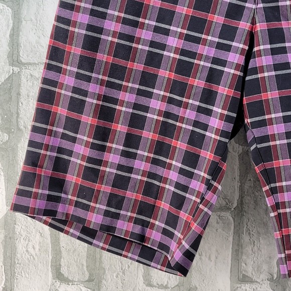 Adidas Golf Shorts Mens Size 32 Inseam 11" Plaid Polyester Athletic Purple Loud - Picture 4 of 11